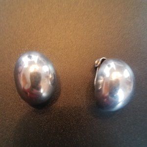 Vintage Mexican Silver Clip On Earrings